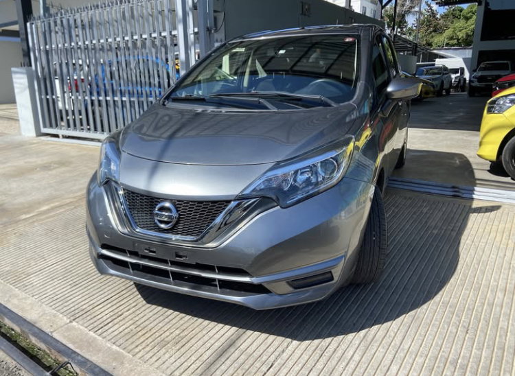 Nissan Versa Note 2019_2