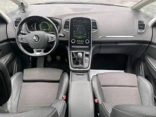 Renault Grand Scenic / 2017_5