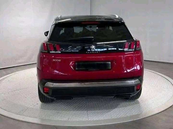 Peugeot 3008/ 2018