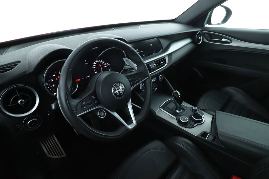 Alfa Roméo Stelvio 2019_9
