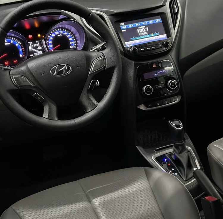 Hyundai HB20 Berline Premium 1.6 Flex_7
