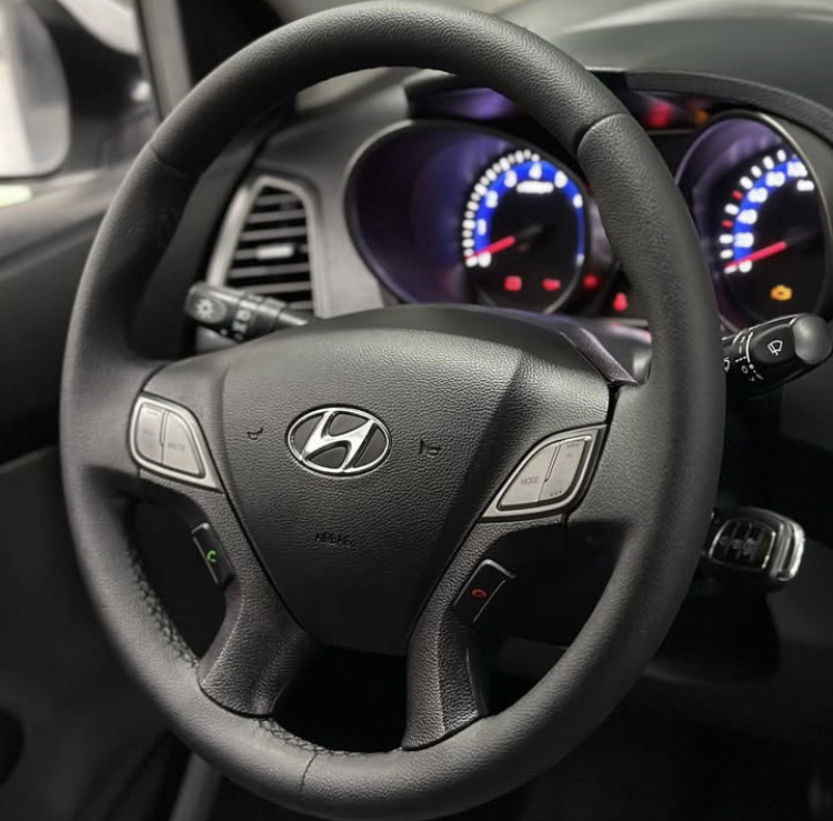 Hyundai HB20 Berline Premium 1.6 Flex_10