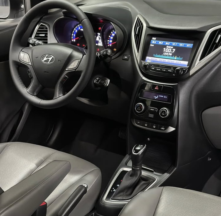 Hyundai HB20 Berline Premium 1.6 Flex_11