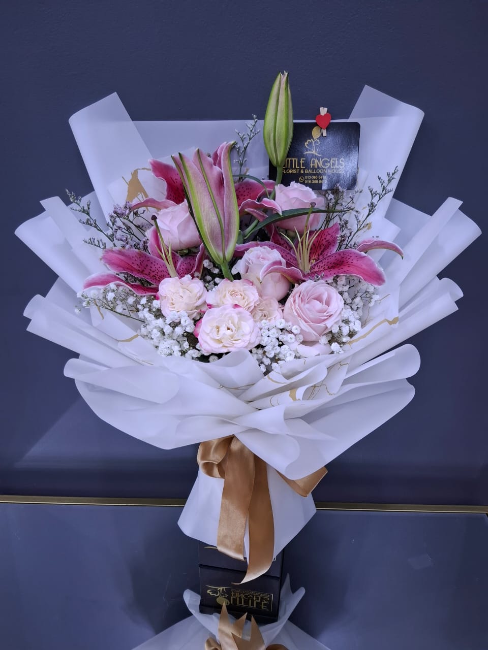 Lily Bouquet_0
