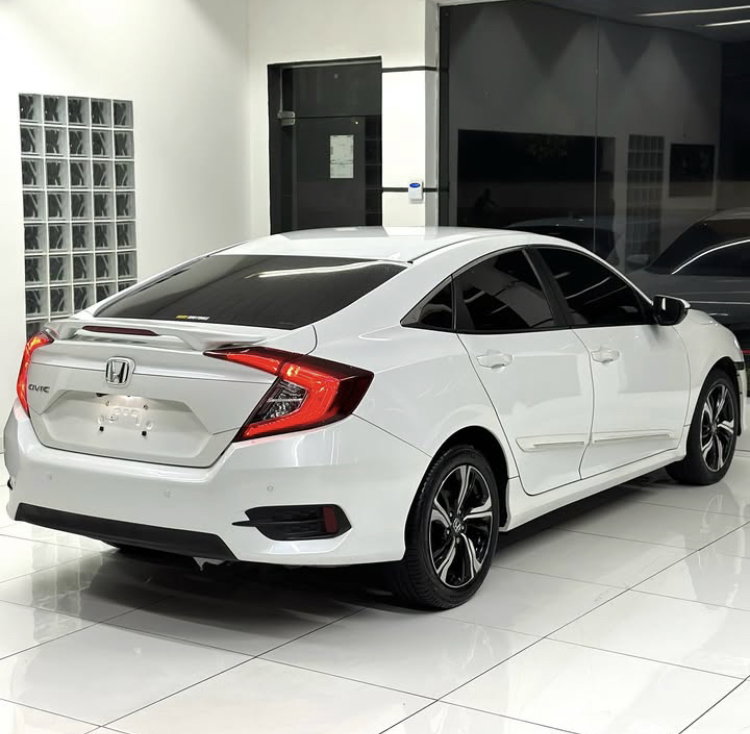 Honda Civic EX 2.0 2017_4