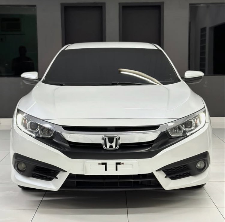 Honda Civic EX 2.0 2017_1