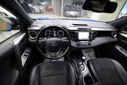 Toyota RAV4 /2016