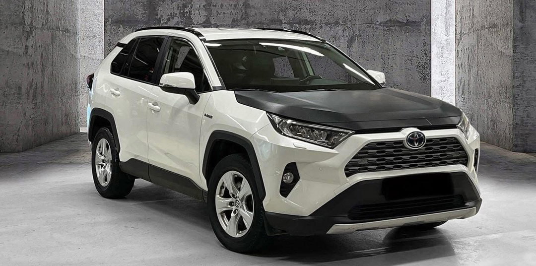 Toyota RAV4 /2021