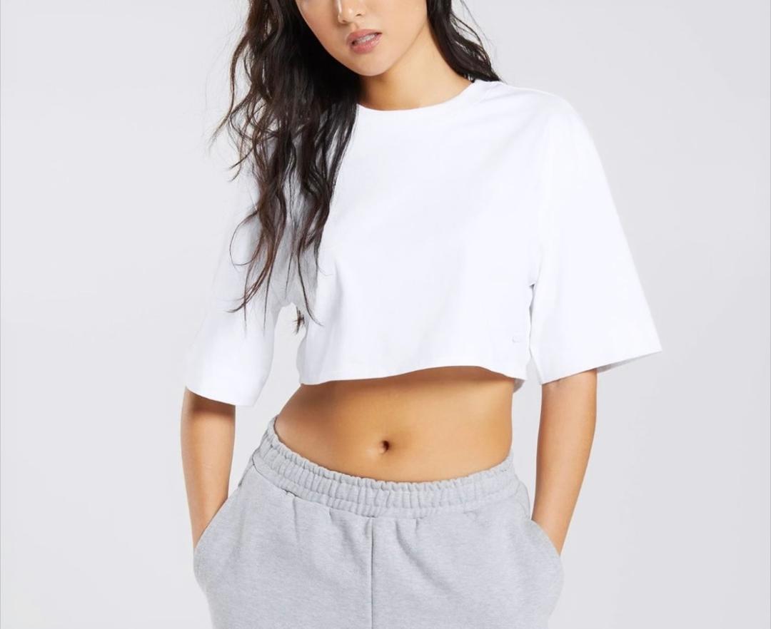 Plain Round-neck Tee_3