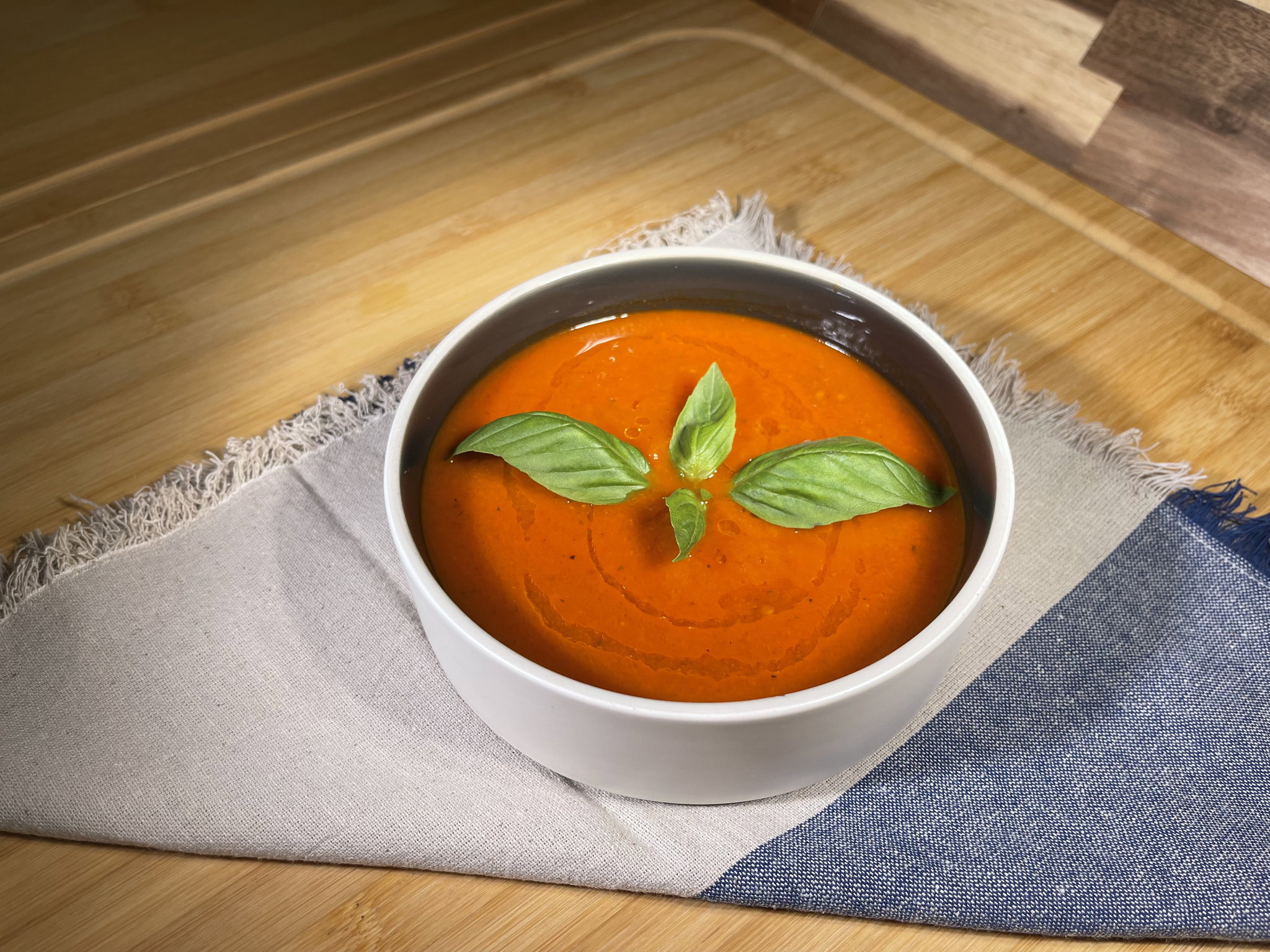 Tomato soup-puree,  vegetarian_0