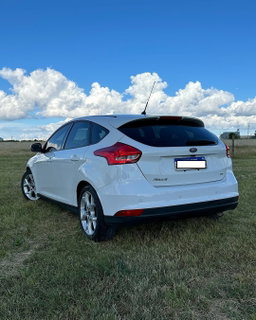 Focus SE plus At6
