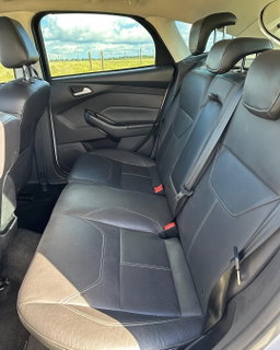 Focus SE plus At6