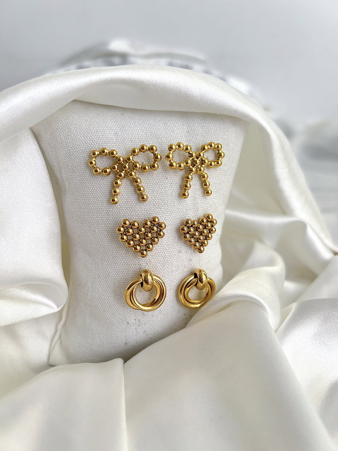 Golden Studs