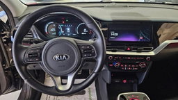 Kia E-Niro/ 2020 