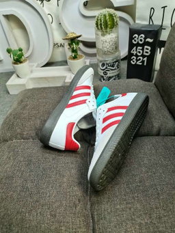 ADIDAS SAMBA 