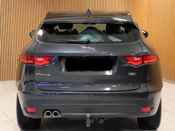 Jaguar F-PACE / 2017