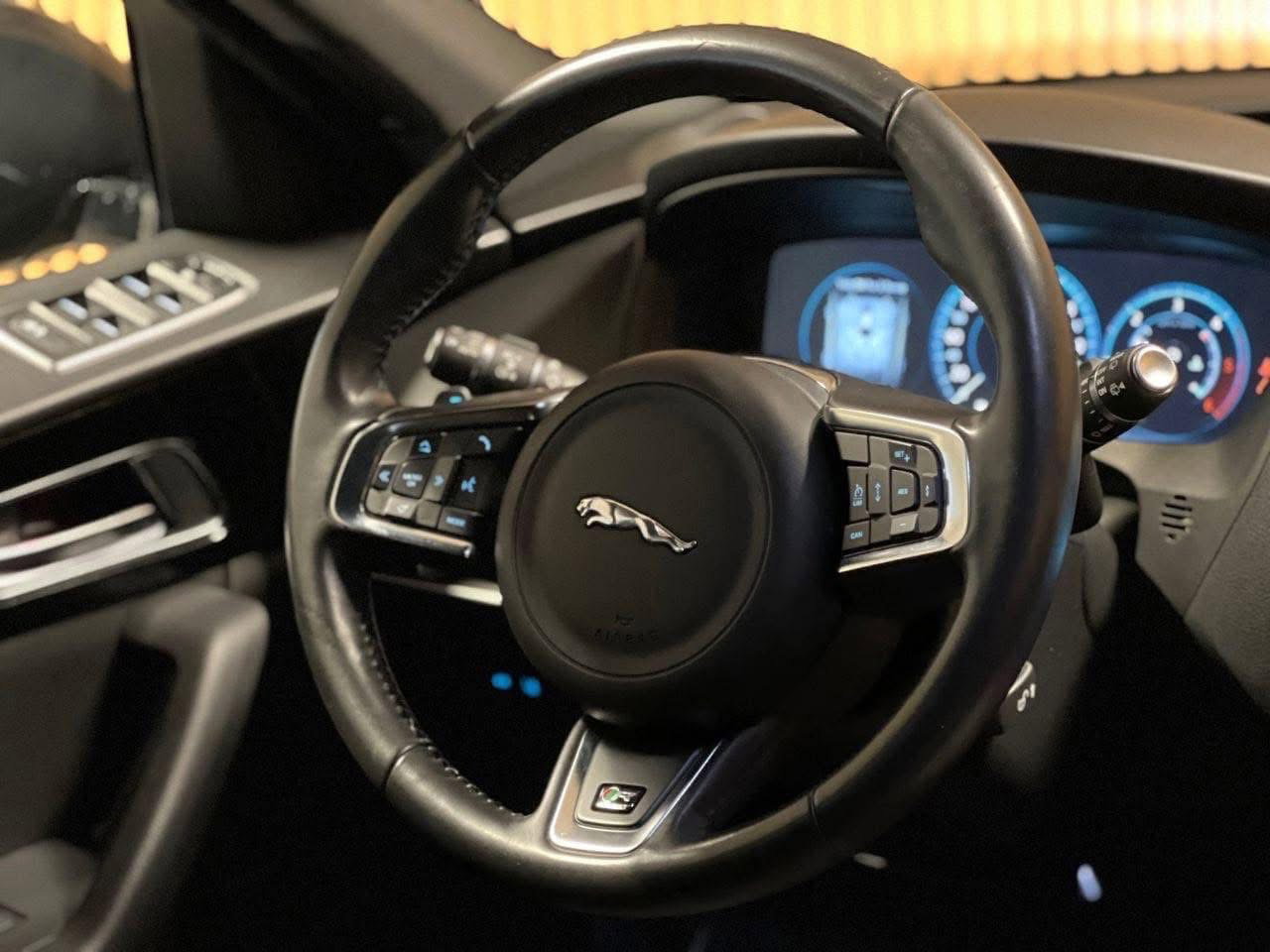 Jaguar F-PACE / 2017_7