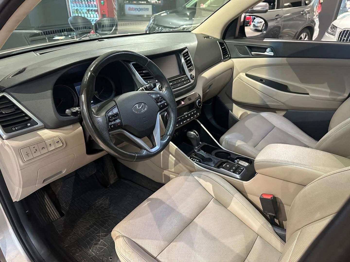 Hyundai Tucson /2017_5