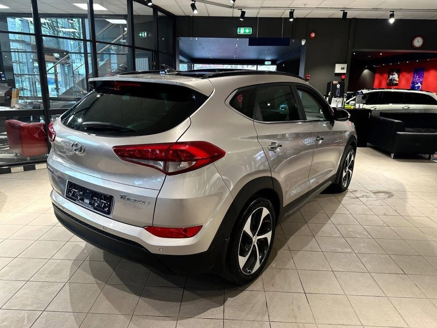 Hyundai Tucson /2017_9