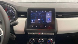 RENAULT CLIO /2023