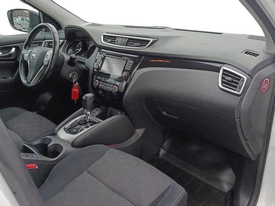 Nissan Qashqai /2015_6