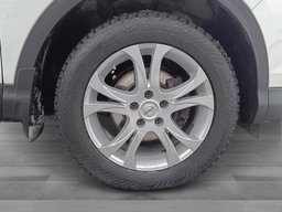 Nissan Qashqai /2015