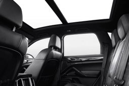 Porsche Cayenne /2012