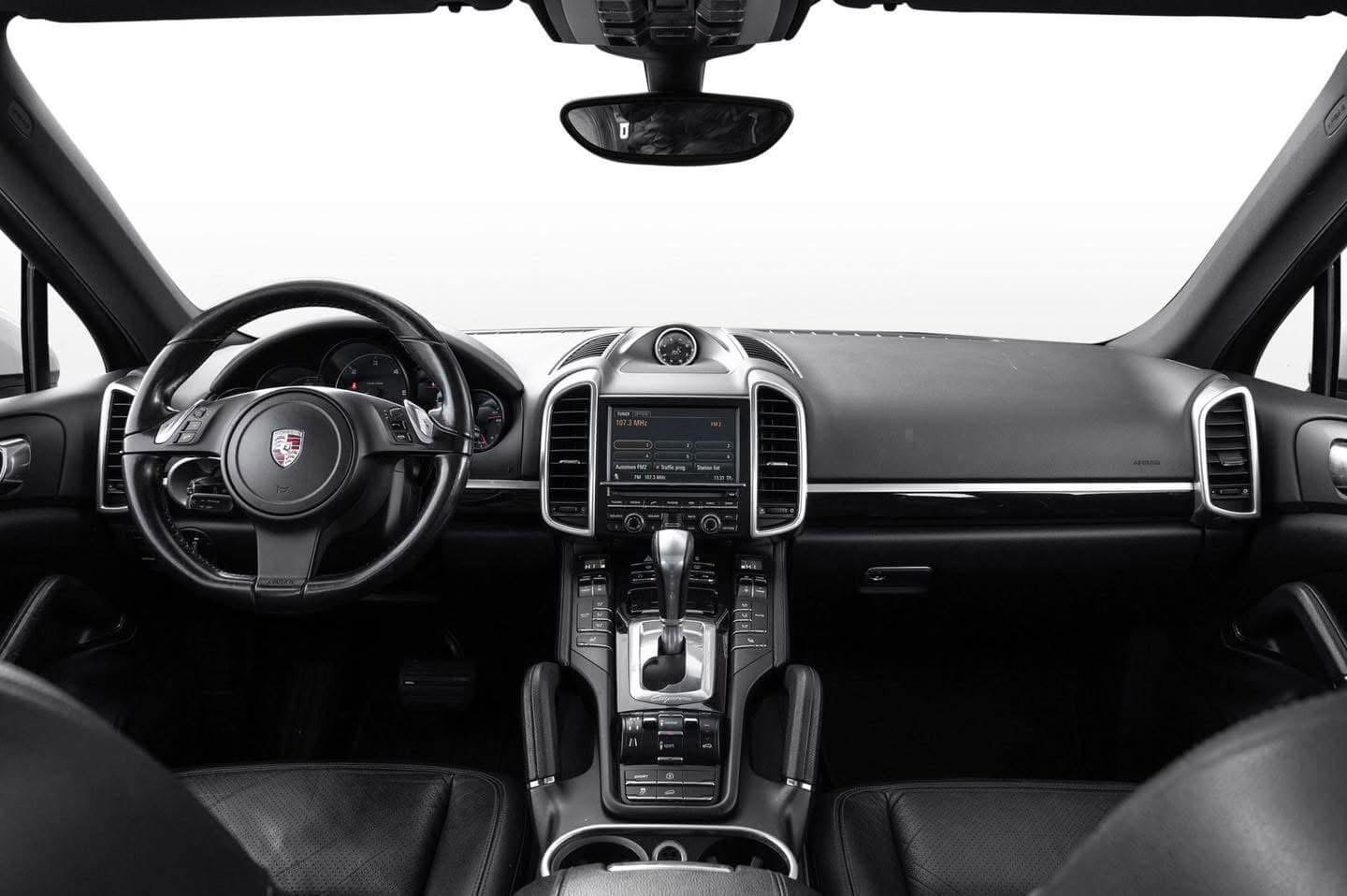 Porsche Cayenne /2012_6