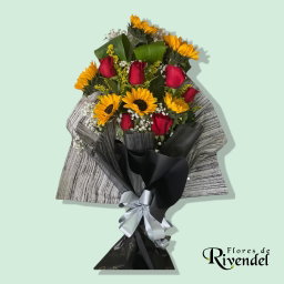 ramo escalonado con rosas y girasoles