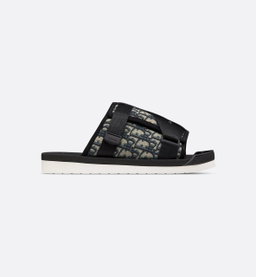The Dior Alpha sandal