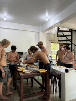 Mango Float Class