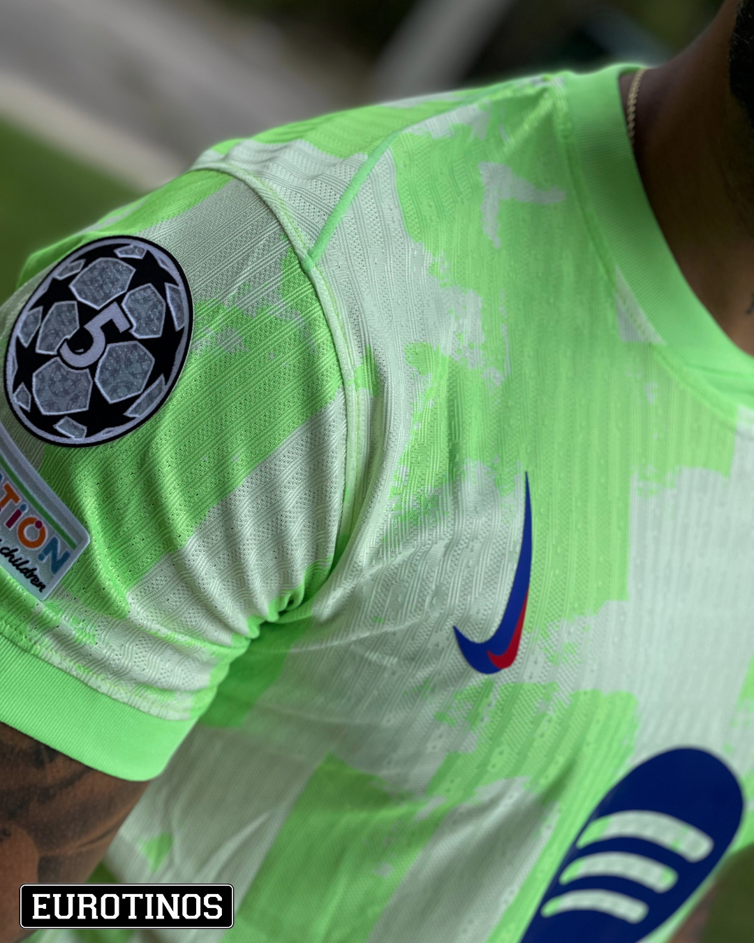 FC BARCELONA ALTERNATIVA PLAYER_2