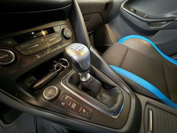 Ford Focus  /2017