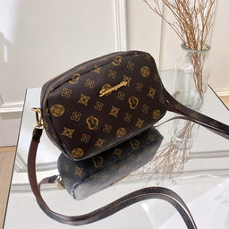 SAC À MAIN 