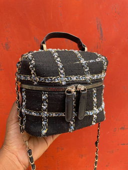 mini bandoulière en tweed et porté main