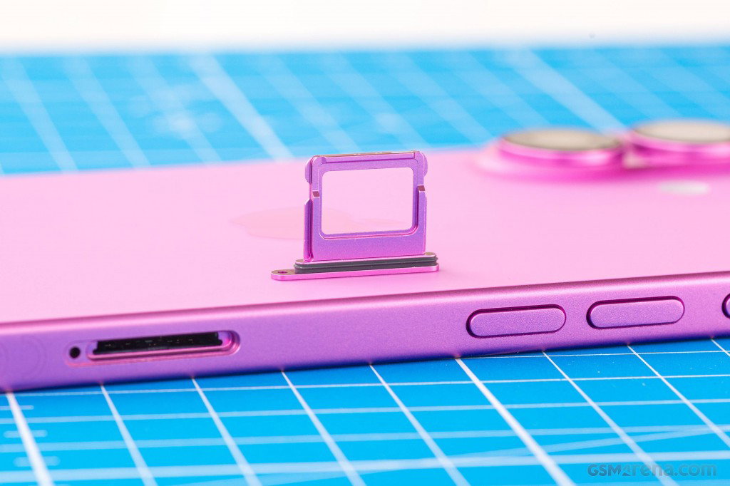 Apple iPhone 16_3