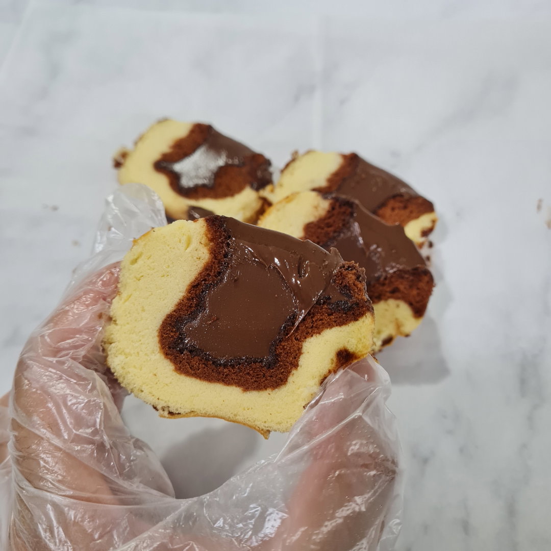 Premium (ALL NUTELLA) Kek Tapak Kuda [Set of 3 rolls]