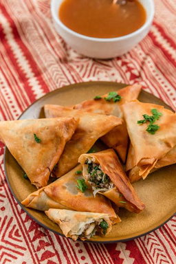 Sambousak Beef & Vegetables - سمبوسك لحمة بالخضار