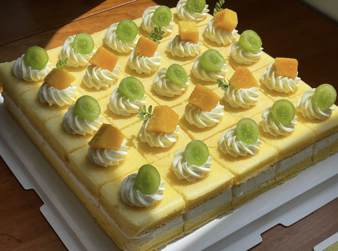 Tea Time Cake Bites Set
