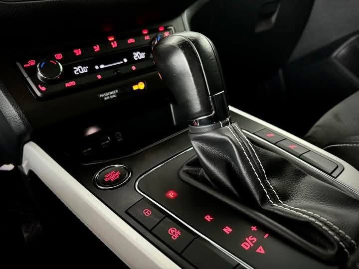 SEAT ARONA/2019_5