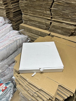 PIZZA BOXES - 16” WHITE / RETAIL  