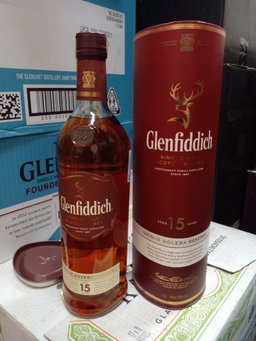 Single malt  whiskey