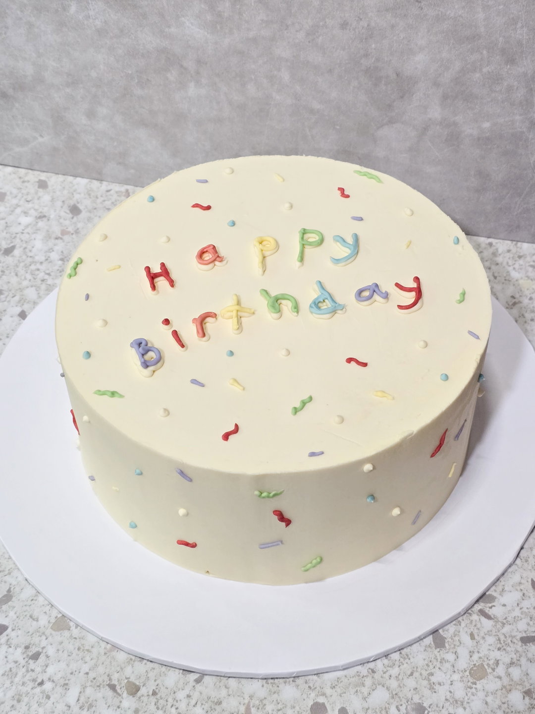 Minimalist cake