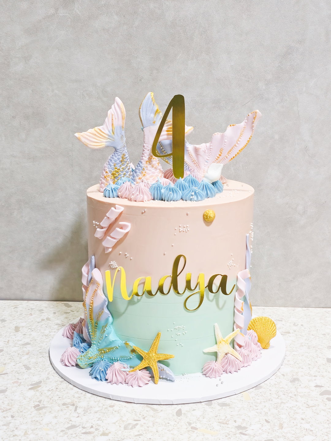  Pastel mermaid cake