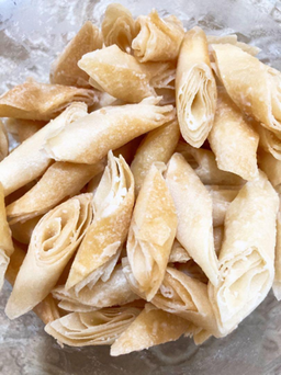 Kuih Layang-Layang