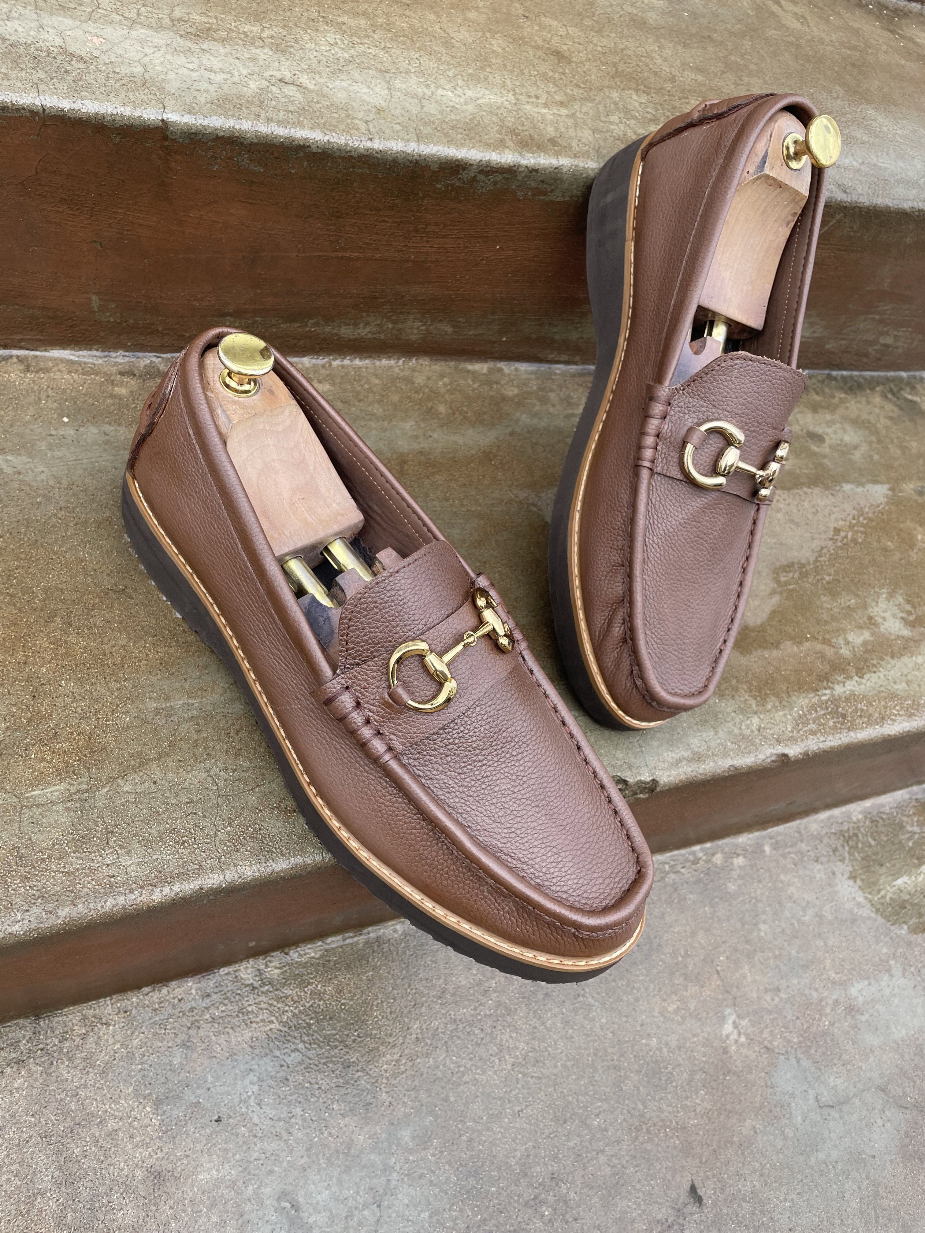 Men’s Casual Horse-bit Loafers- Brown Pimples Leather_1