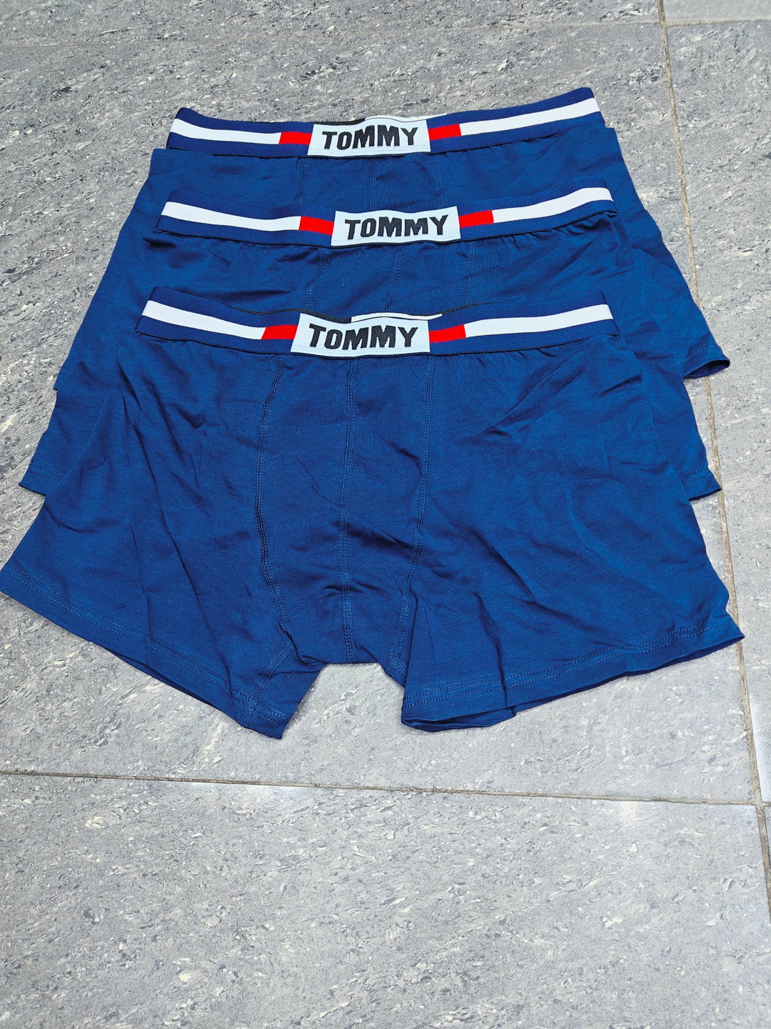 Tommy Hilfiger