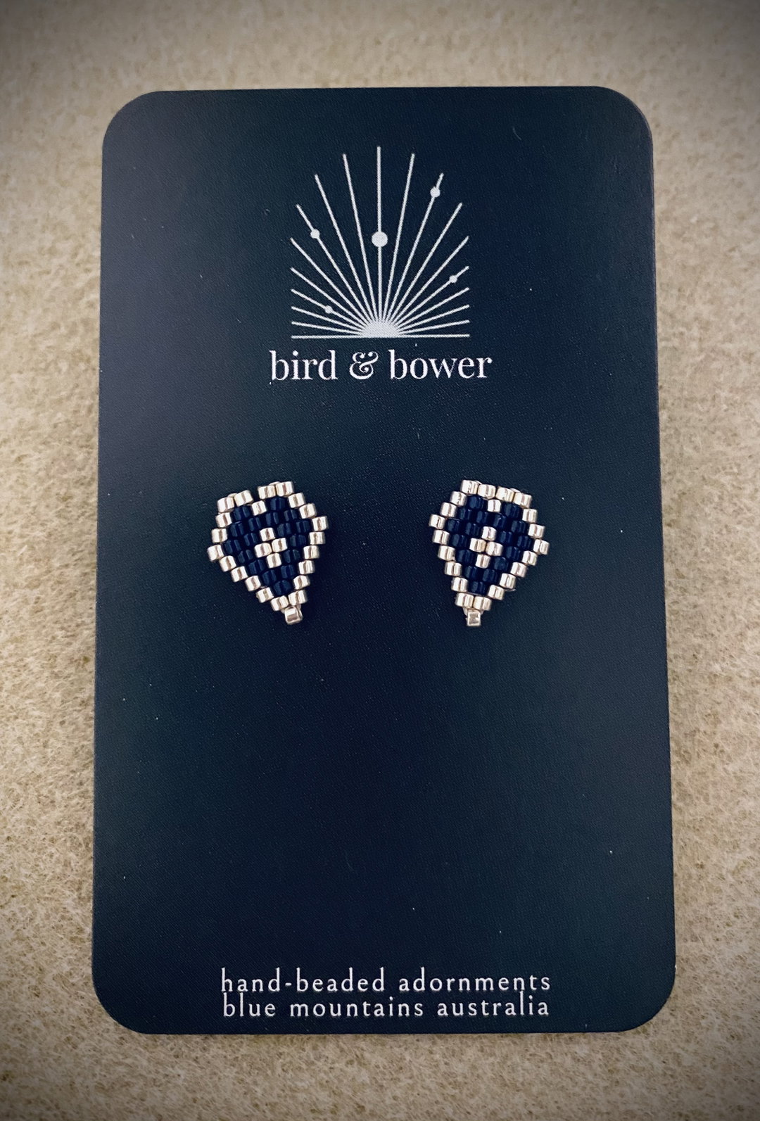 Love Never Fails studs - Silver Navy