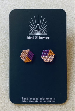 Gold Geo Studs - Pumpkin Spice 