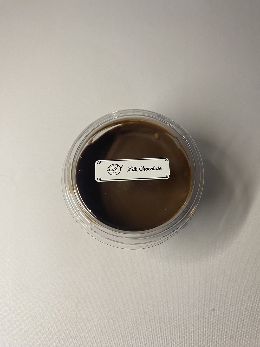 Milk chocolate dip sauce ala-carte